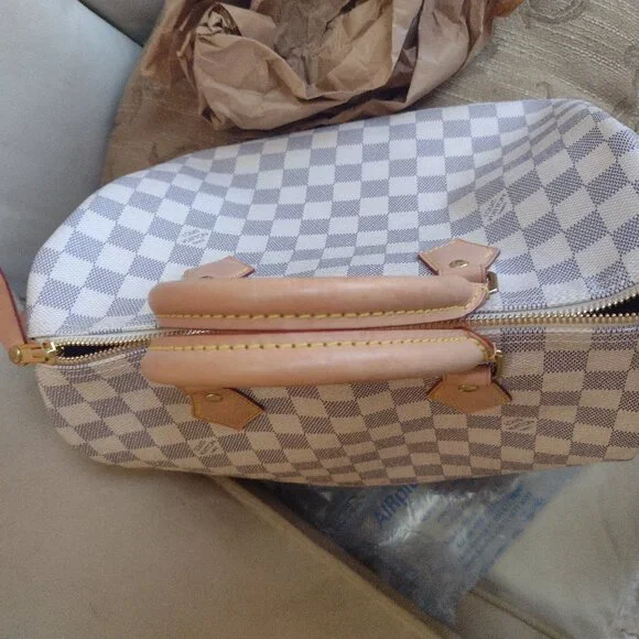 DISCONTINUED Like-NEW  Louis Vuitton DA Speedy 30💙🤍 - Picture 3 of 16